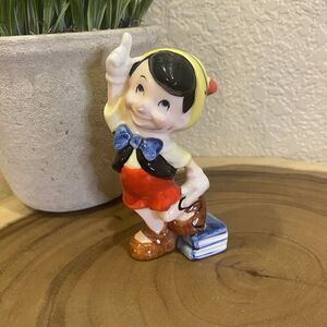 Vintage Walt Disney Productions Ceramic Pinocchio Porcelain Figure Japan READ